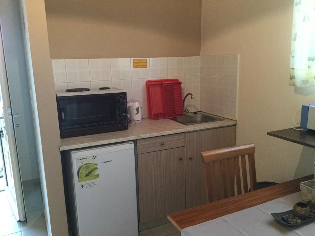Aspasia Apartments Сідарі Екстер'єр фото